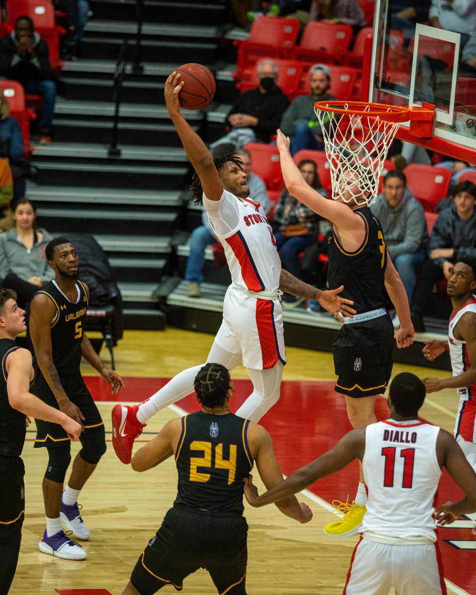 Stony Brook Men’s Basketball tweet media