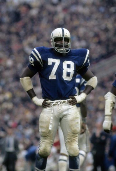 Today is the birthday of the late and great Bubba Smith.  Just LOOK at this man…
