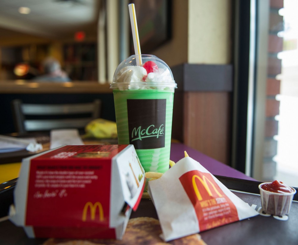 rmhctma's tweet photo. From March 1st through 15th, McDonald's restaurants across New England will donate a portion of the sales of Shamrock Shakes to local Ronald McDonald Houses. Enjoy the limited-time drink and support our RMH families all at once! ☘️ #KeepingFamiliesClose #cbf2ac https://t.co/o4DEQpRv9x
