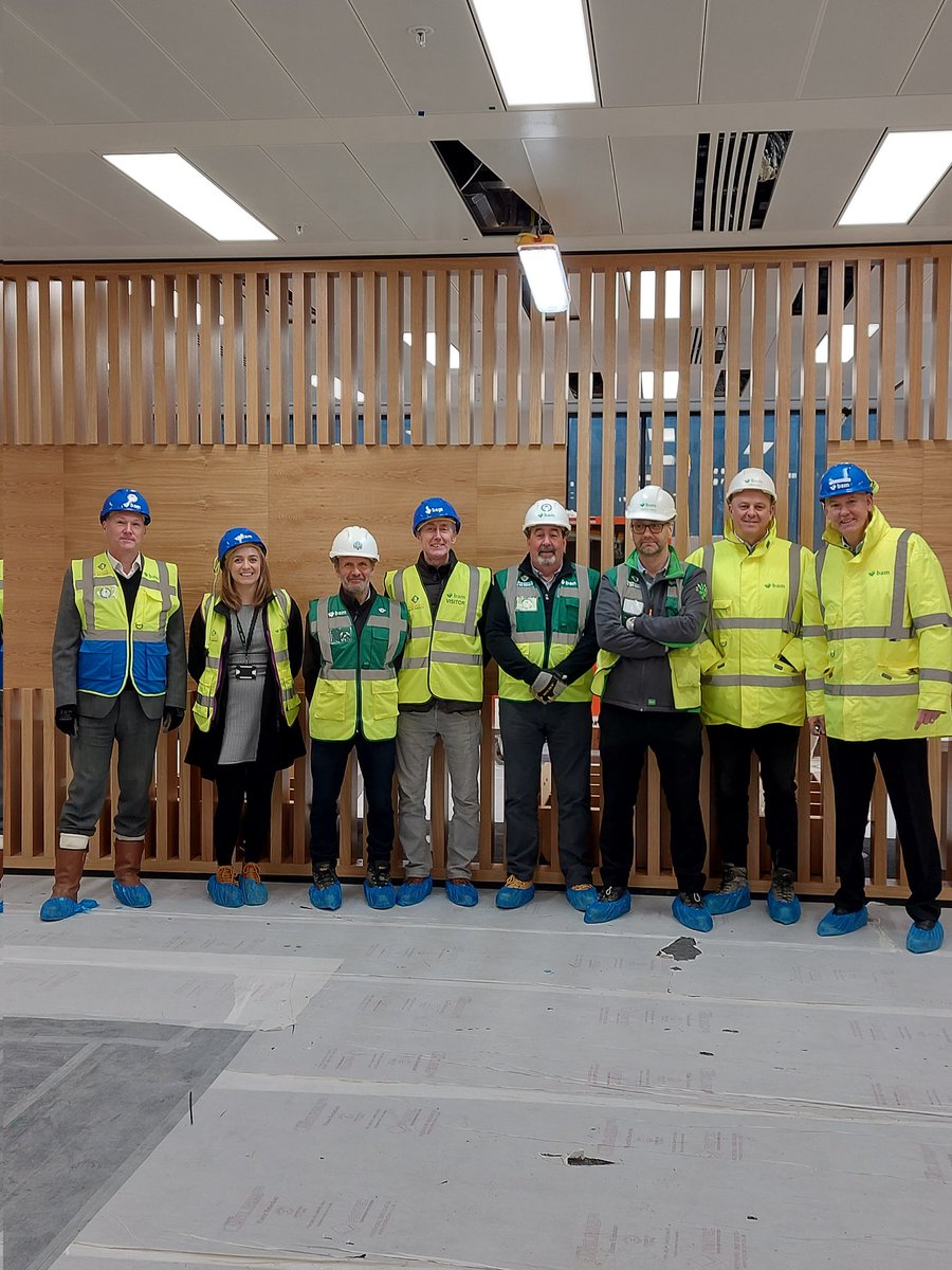 gedflanagan's tweet photo. Excellent Team Leaders meeting of  @BAMConstructUK North West team at the HMRC project in Manchester https://t.co/Jw5qyfgpCQ