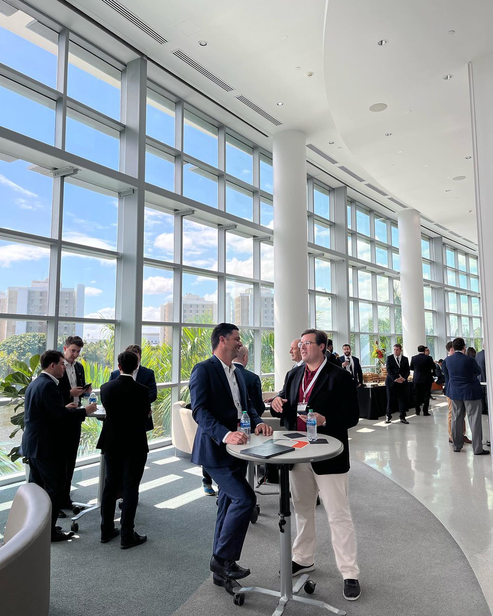 UM_SoA's tweet photo. This past Friday, the School of Architecture, Miami Herbert Business School, and School of Law hosted the 2022 @univmiami Real Estate Impact Conference. https://t.co/wz0BFN83Ya