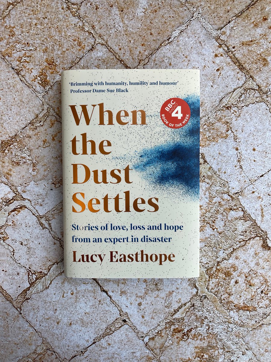 Professor Lucy Easthope (@lucygobag) on Twitter photo 