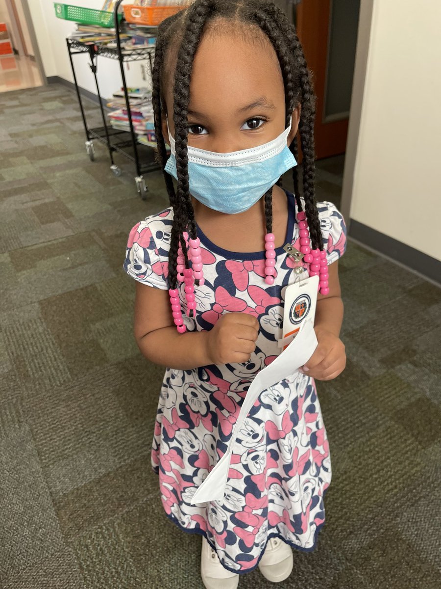 lockhartES's tweet photo. Our Pre-K scholar Rori shared information about President Obama for our black history moment today. #WildAboutLockhart #LockhartStrong https://t.co/9JIZBekVW4