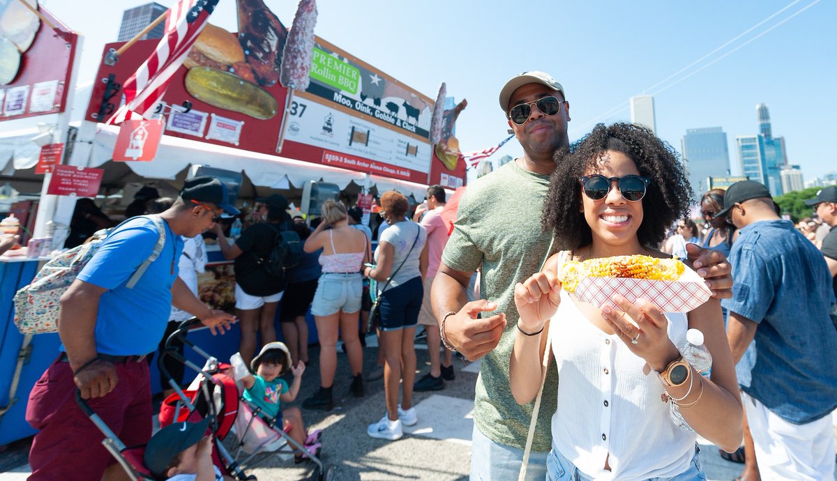 ChicagoDCASE's tweet image. Local &amp;amp; licensed restaurants, food trucks, shared kitchens and caterers: There's still time to apply to be a part of @TasteofChi this year! 
Info below. Apply by March 24th.
🍔🌮🥗🍜🥮🍕
chicago.gov/city/en/depts/…