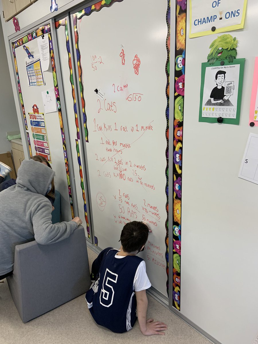 MrsSagrisK's tweet photo. Thinking Tasks! @LincJrHi @SkokieSD69 https://t.co/1yTUT7S9Yn