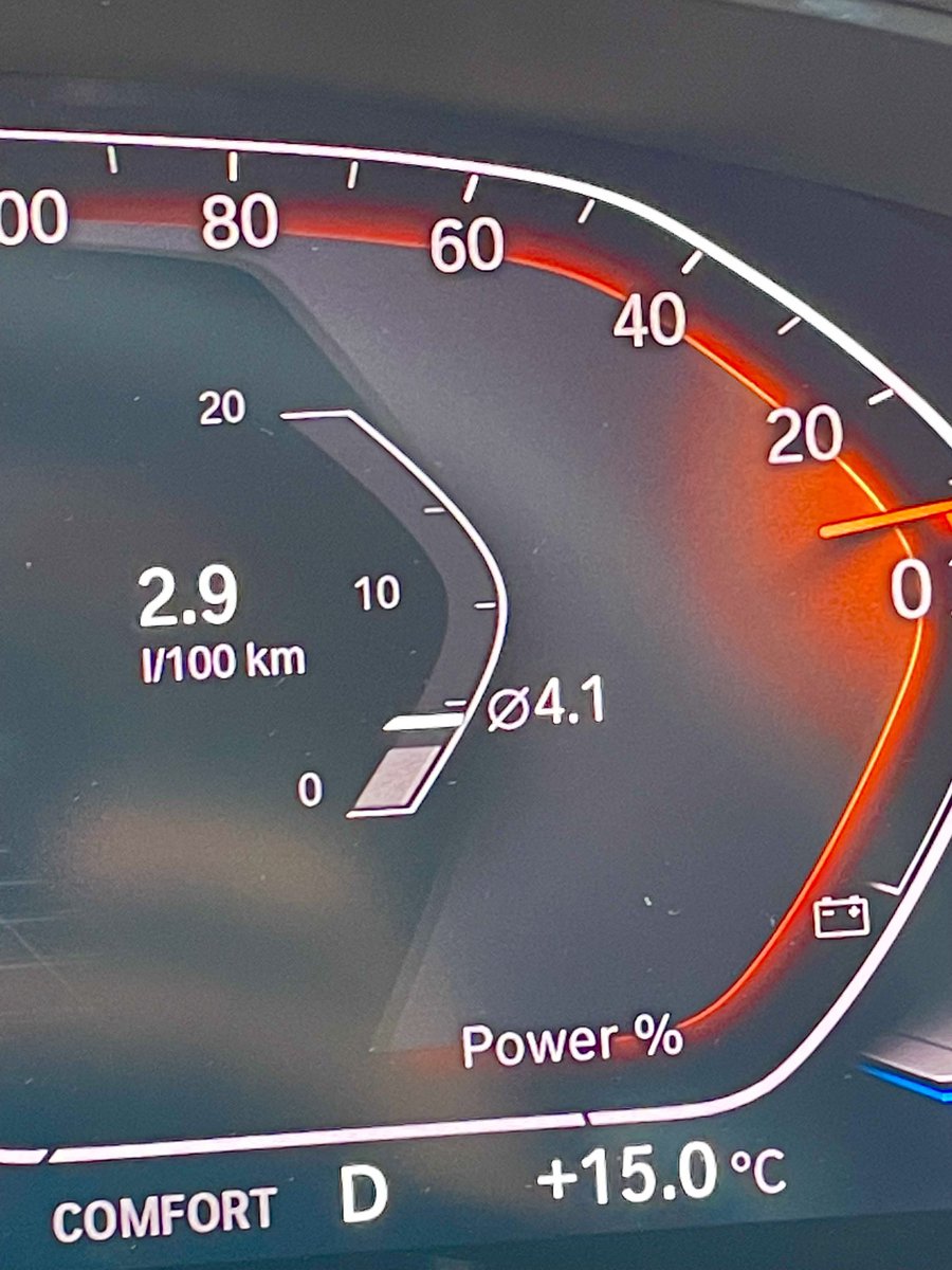 Driver_1314's tweet photo. Ahora que ya tenemos los dos coches en casa más recientes llega la pregunta del millón: EQS o BMW?

Con la etiqueta ECO , el sistema Mild  hybrid , consumos entorno a 4,1L 5L

Mil veces el BMW , mil No, tres mil … https://t.co/qLqbALwJKU