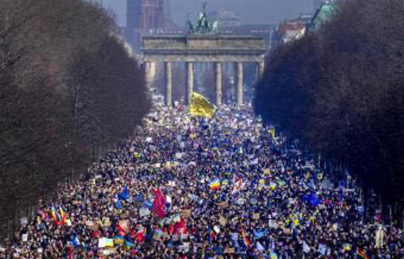 La storia ha spalancato le sue braccia ed pronta ad accogliere il popolo Russo nel mondo libero 🌍 🌏 🇷🇺🏳️‍🌈🇺🇸🏳️‍🌈🇺🇦 🇪🇺 #revolutija