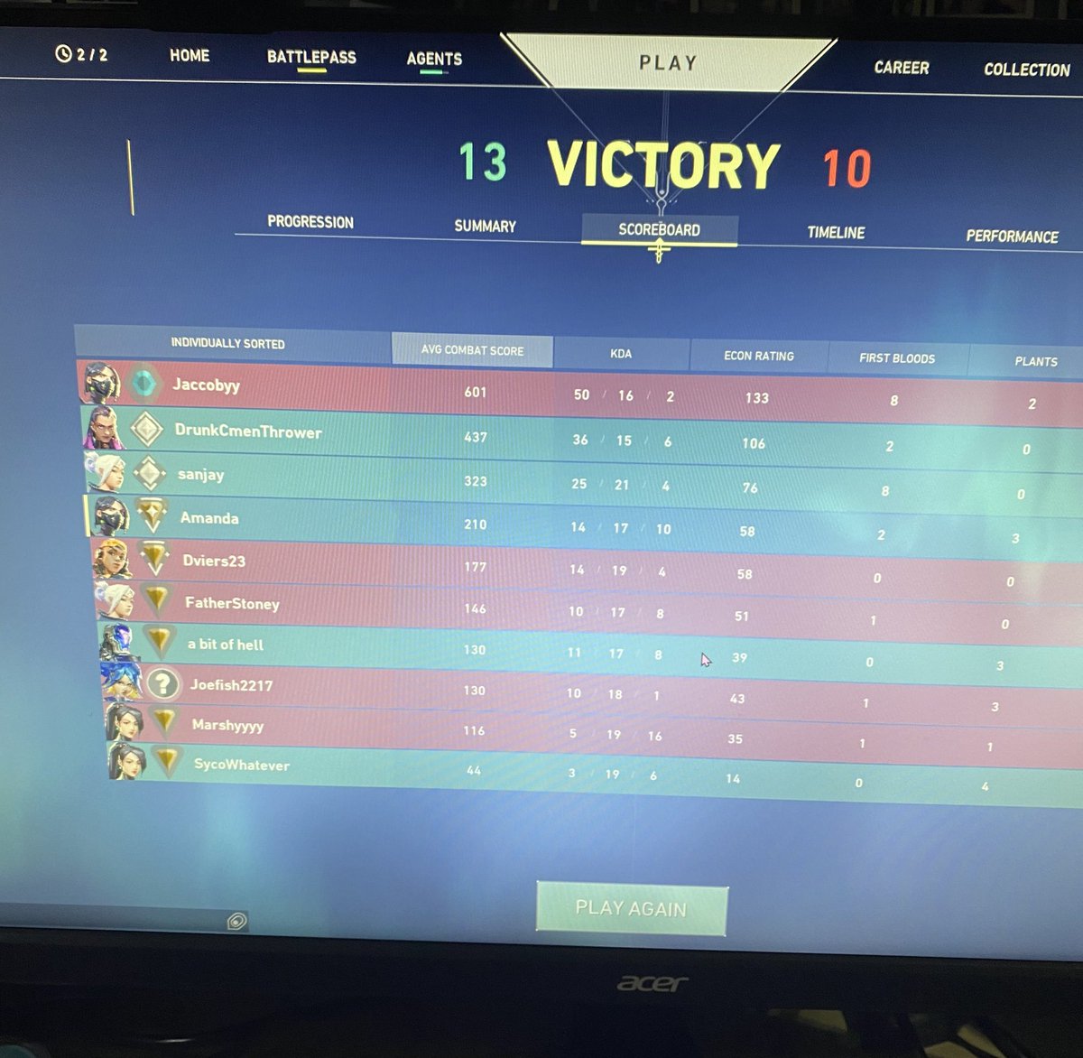 Amanda_Seto's tweet photo. @PlayVALORANT @riotgames  why would y’all match us with a plat 😰 we all bronze and silver. idk how we survived and won #imjustanoob https://t.co/HEqZK9UGFX