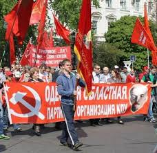 doctormabuse18's tweet photo. #RussiaUkraine Vadim #Papura,17 anni #bruciato vivo insieme altre decine persone russofone (donne #incinte #stuprate, anziani, ragazzini ) nella Casa dei Sindacati da nazionalisti #ucraini del battaglione #nazista #AZOV sostenuti da UE e dagli USA. Perché era russo e comunista. https://t.co/WxdtsscNXP
