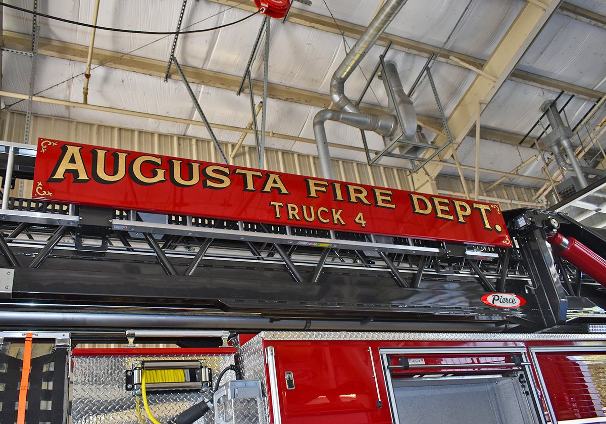 augustafiredept's tweet photo. Your #SPLOST 💵 at work. Here are some images of the brand new Truck 4 that will be housed at Station #6 on Richmond Hill Rd.
It will be in service in the month of March.
AFD was able to upgrade our equipment thanks to you! 🚒 #Augusta @CityofAugusta https://t.co/y3zQvCXBBh