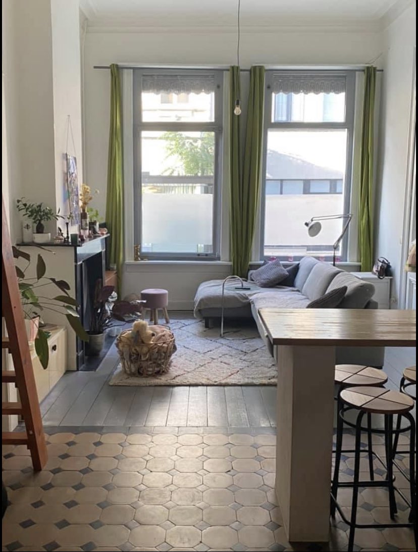 _llaurapetit's tweet photo. Studio te huur in Antwerpen                     Dm voor meer info https://t.co/D9xeFewXEN