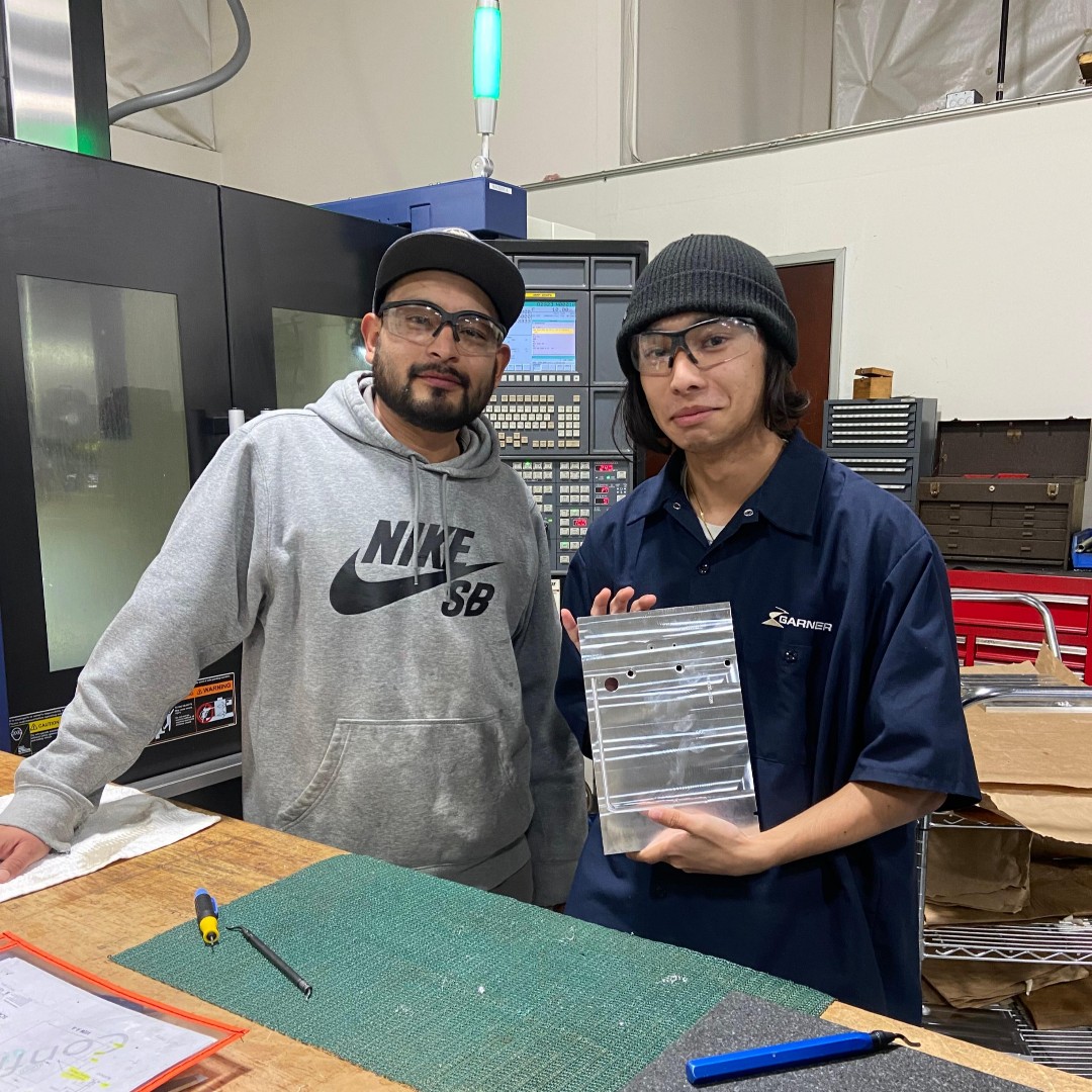 Shoutout to our Harbor Freight Fellow- Aaron Andrews, who is completing his fellowship with Garner Products and his amazing mentor Victor Bazan!! 🎉👏👏

Learn more: harborfreightfellows.org 👈🛠️

#HarborFreightFellows #HarborFreight #BigPictureLearning