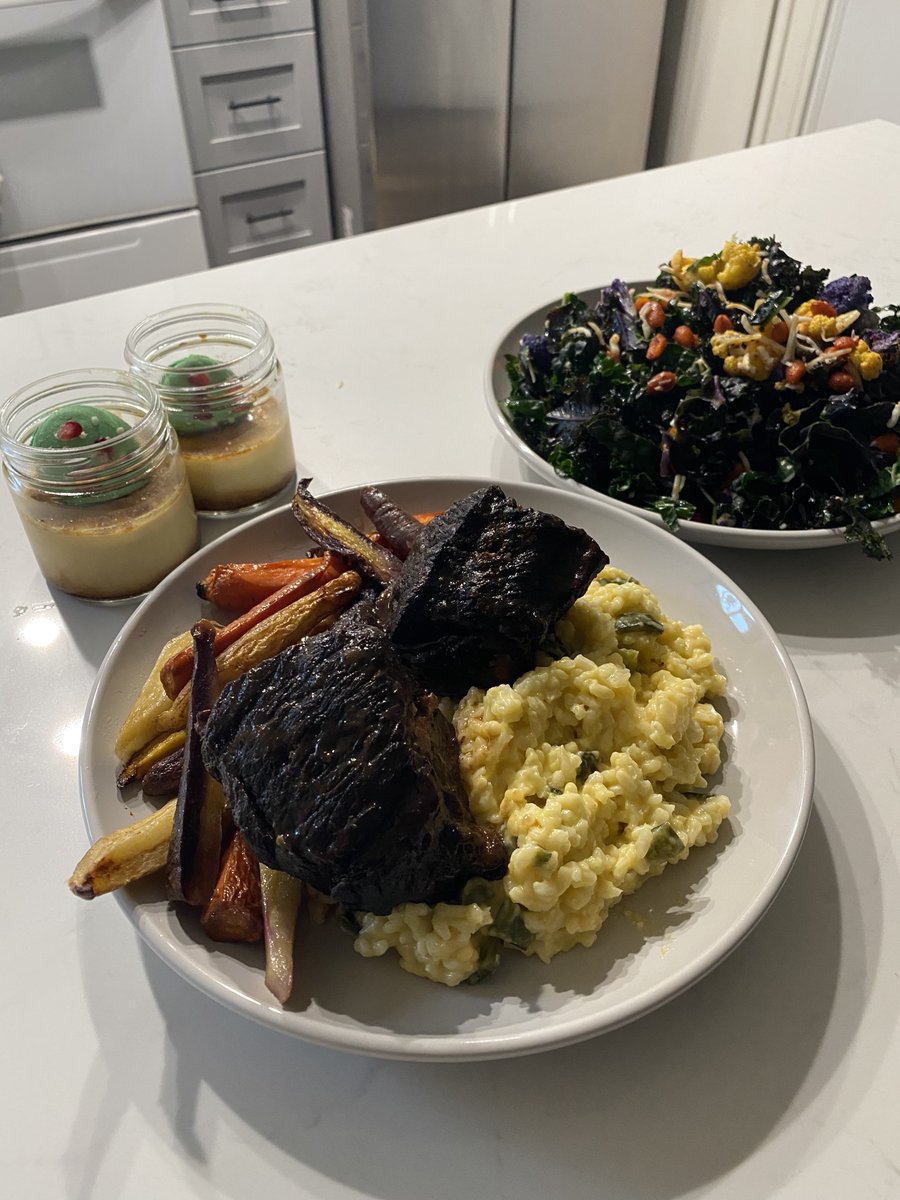 devourphoenix's tweet image. This is us looking at all your #DevourPhoenix photos 😍🤤🙌🏼 Thank you to everyone who made Devour at Home a success! We’re talking sponsors, chefs, volunteers, and of course you wonderful people supporting local restaurants! ❤️