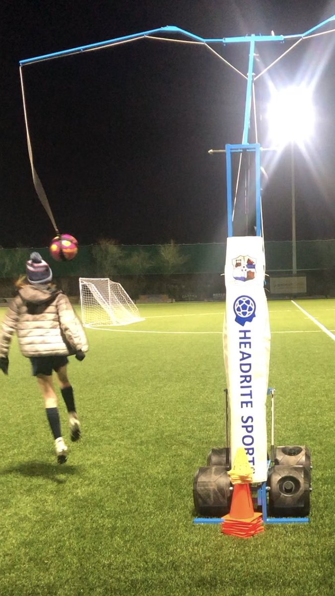 Headrite Sports tweet media