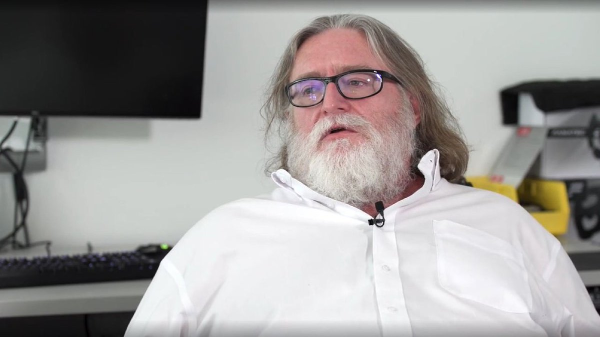 Valve boss Gabe Newell hand delivers Steam Decks