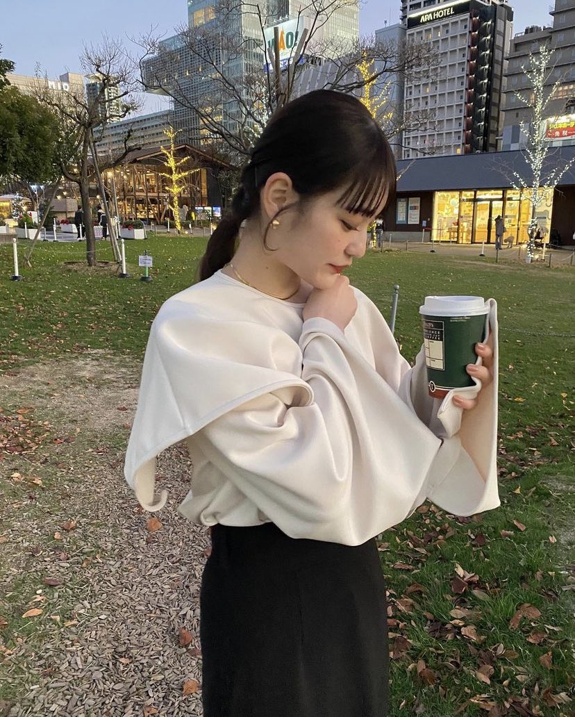 Acka original over flare sweat ivory rapiconta.com