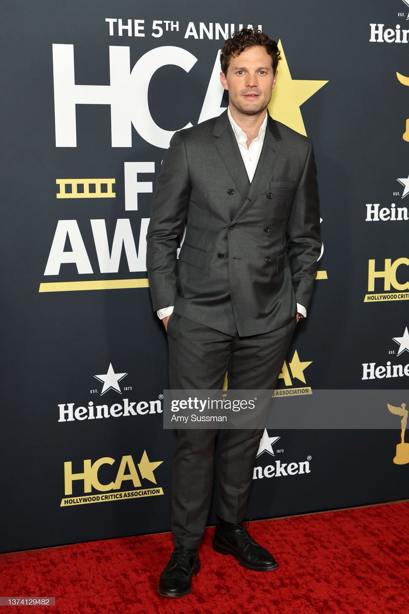 jamiedornanpt's tweet photo. NEW: Jamie Dornan at the 5th Annual HCA Film Awards today in Los Angeles, California. #JamieDornan https://t.co/REeoPCaLa6