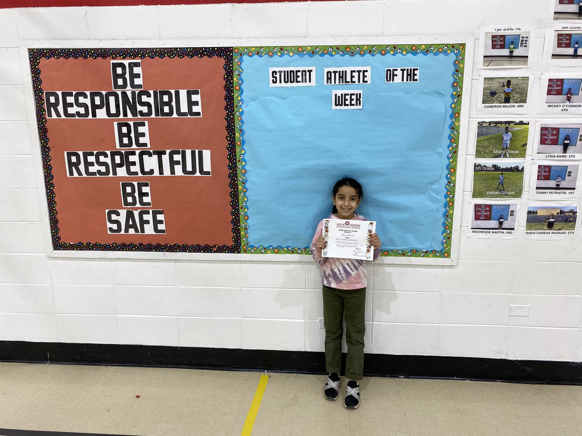 MissTCapouch's tweet photo. Congrats to this week’s Student-Athletes, Gavin, Emily and Saja! Way to show that #FosterPride @FosterLions @ForestRidge142 https://t.co/M0duNXV2JZ