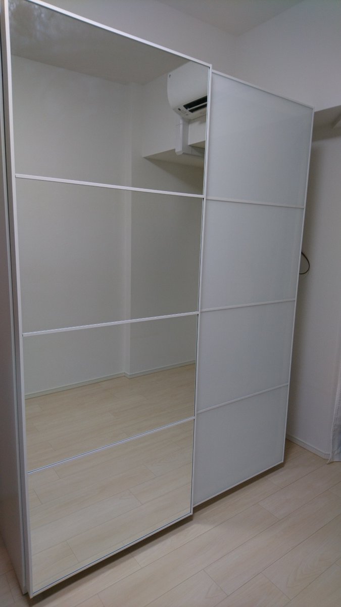 kagukkoshi's tweet photo. IKEA PAXをお持ちで引越業者に断られてしまったという方へ☝️
カグッコシは唯一のIKEA家具引越専門サポートをおこなっております😄
まずはLINEにてお気軽にご連絡ください。
#IKEA #IKEAPAX #IKEA引越 #引越し #IKEA解体 #IKEAベッド
https://t.co/OhslXfw9c0 https://t.co/rCKyHUyrPT