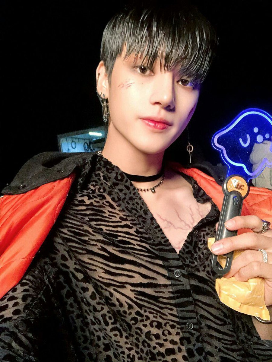 hrlyateez's tweet photo. #WOOYOUNG #ATEEZ @ATEEZofficial https://t.co/g0GxzmADsG