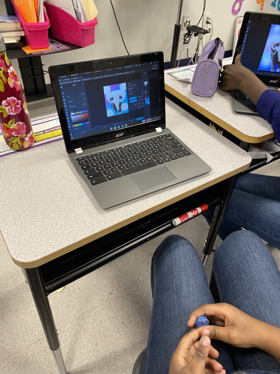 Jen Perry tweet media