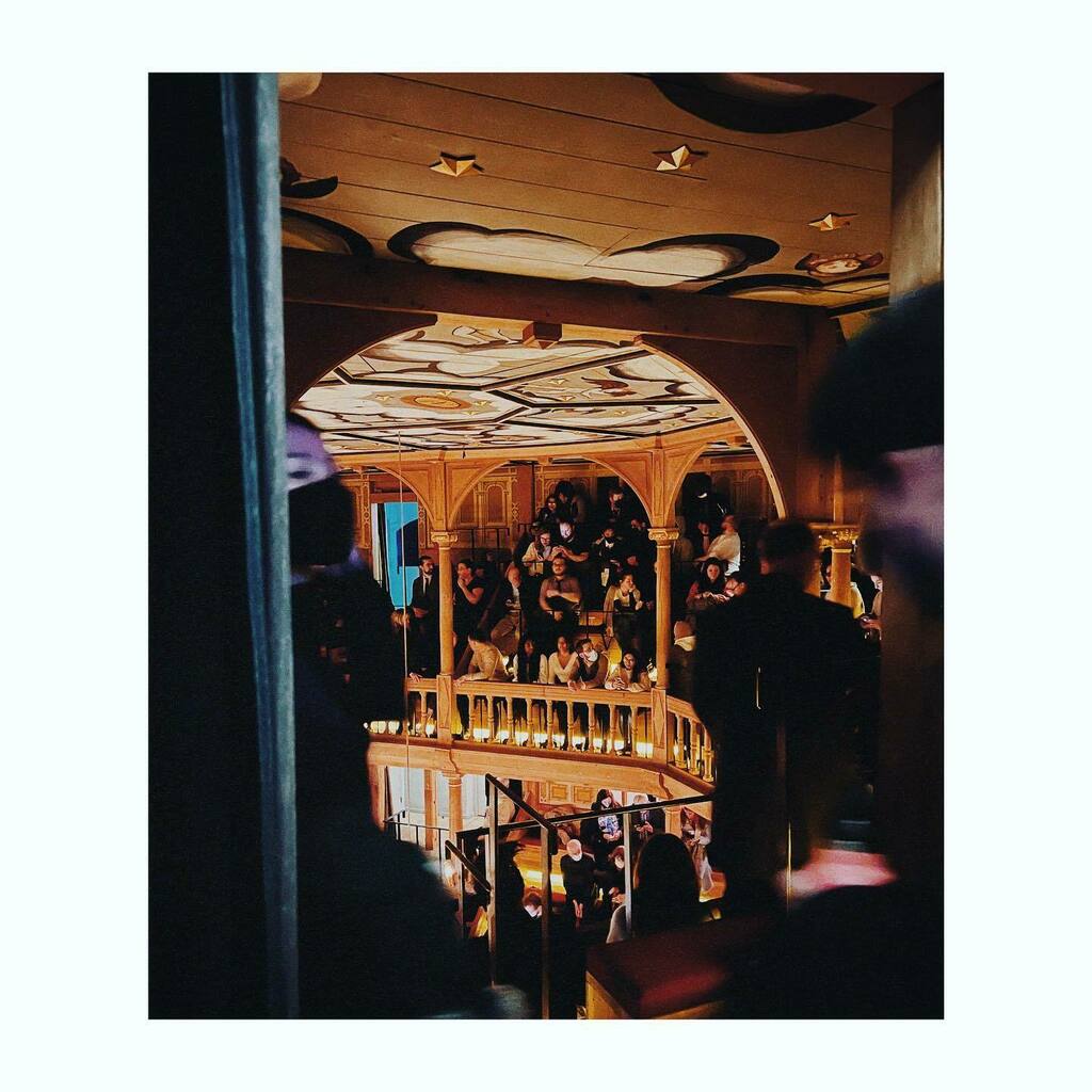 To 🐝, or not to 🐝 instagr.am/p/CaieEqmMzRV/