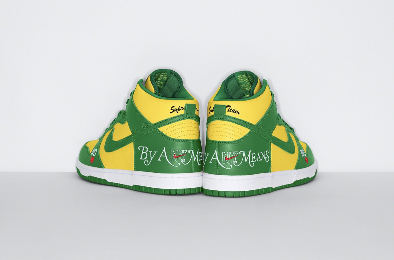 Snkrs Nyc 犬とスニーカーとニューヨーク Snkrsny Twitter