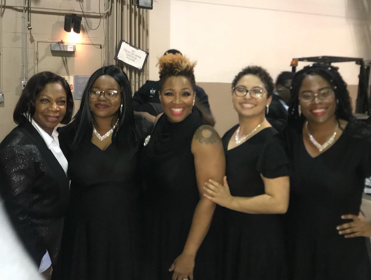 We would like to take the day and highlight a Black Woman in music. 
Avery Sunshine is a Rose and graduate of Spelman College. Thank you Ms. Sunshine for your contributions to music we love and appreciate the path you are paving for young black women in the music world! 🌹🌹