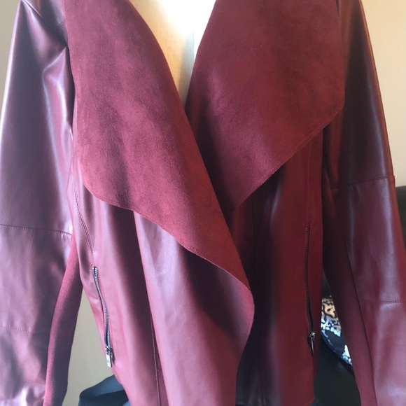 TweeterPSexton's tweet image. So good I had to share! Check out all the items I'm loving on @Poshmarkapp #poshmark #fashion #style #shopmycloset #guess #lanebryant: posh.mk/6HonlnXL1nb