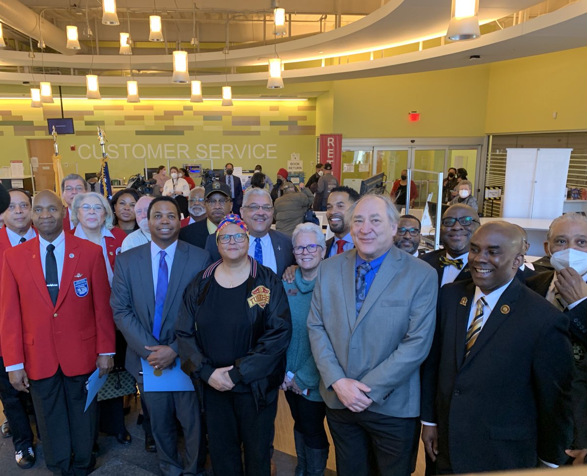 MCPL_Libraries's tweet photo. A bill signing ceremony today renamed the Silver Spring Library after #TuskegeeAirman Brig. Gen. Charles E. McGee. Daughter Yvonne McGee spoke of her father’s lifelong dedication to libraries &amp; learning, especially for young people. @MontgomeryCoMD @willjawando @MoCoCouncilMD https://t.co/dDK7dZzoZh