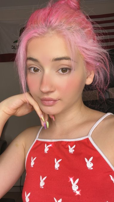 1 pic. https://t.co/E6WqZxICjq<a href="/tag/nomakeupselfie"class="tags"><span>#nomakeupselfie</span></a>