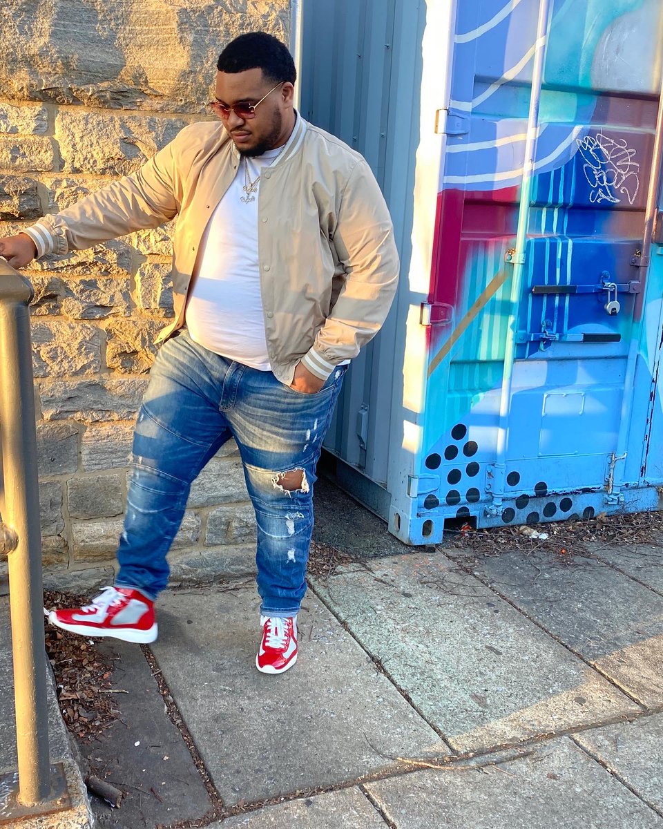 Bugatti investments LLC. (Bugatti_ceo) Twitter