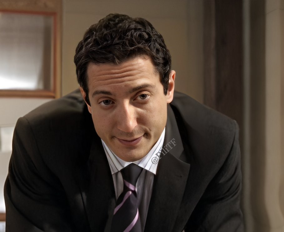 #SashaRoiz as Chazz Banks 'Show Me Yours' S2E6 (Canadian TV Series) 2005
#screenshot 
#edited
#filter