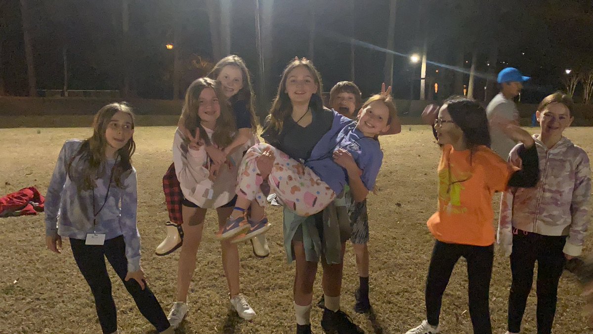 MrsOrchow_CCES's tweet photo. Keeping the fun going into the night with some native games outside! @dr_cheatham #rockeagle https://t.co/pJSNSmqNKF