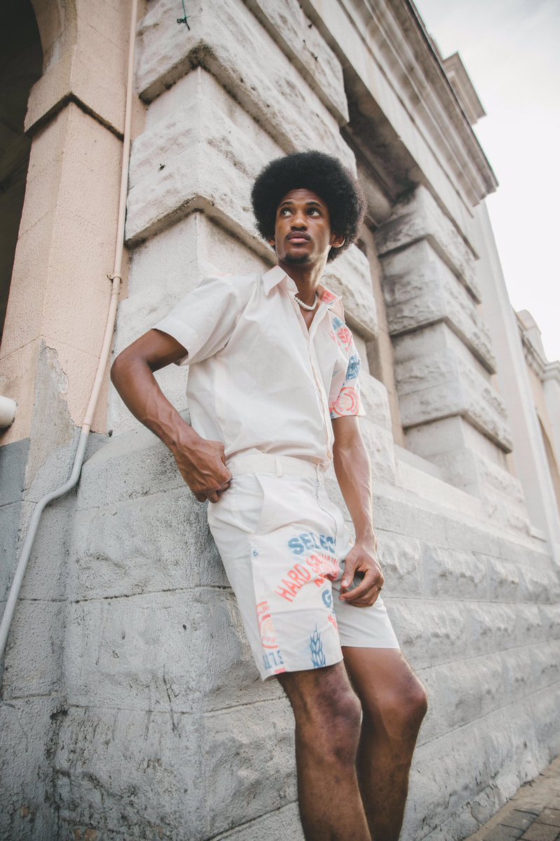 afronativeghana's tweet photo. RENAISSANCE SS22
LOOK 1-4

#Afronative SS22 Collection  dubbed ‘Renaissance’ transcends the concept of 'just another new fashion idea. It's a decision to make things useful. It's an attempt to see, rethink and redefine value. https://t.co/fzd0lrYWLn