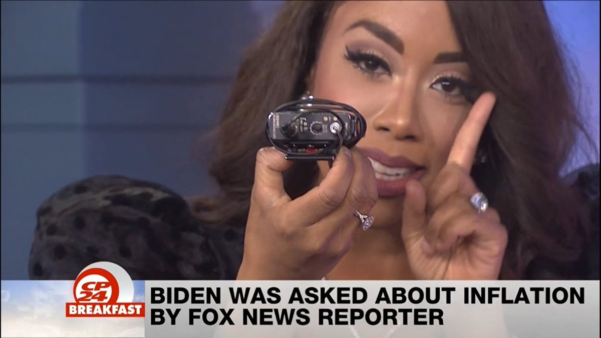 BILLYonaire_GSN's tweet photo. @Patricia_J @CP24Breakfast @adjOnAir @bobdylan @Sony 2/3: Inspired by recent news stories, @Patricia_J, @NewsguyNick, @Jennifer_Hsiung, George and @adjOnAir asked viewers: Have you had an embarrassing or regretful moment on your phone?. WATCH NOW:

https://t.co/9sREIUKtgb
https://t.co/aIQja6WZen

#JAGGERNAUTHON

🐝#PJHIVE🐝 https://t.co/ChQwTBdjs6