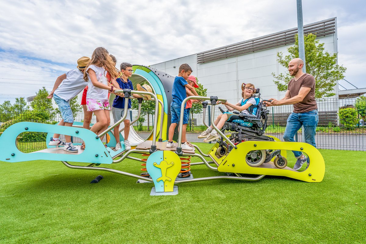 ProludicAus's tweet photo. Happy #InternationalWheelchairDay♿
Today wheelchair users celebrate the positive impact a wheelchair has on their lives, and those who provide support &amp; care for wheelchair users. 
Proludic has designed many wheelchair accessible pieces of play equipment supporting #play for all https://t.co/QIpMV4RxOw