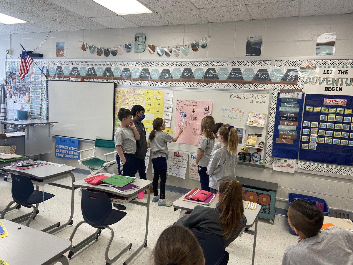 qas3b's tweet photo. 3rd grade social studies presentations on the aspects of culture. They did great! https://t.co/z6D6TY8w25