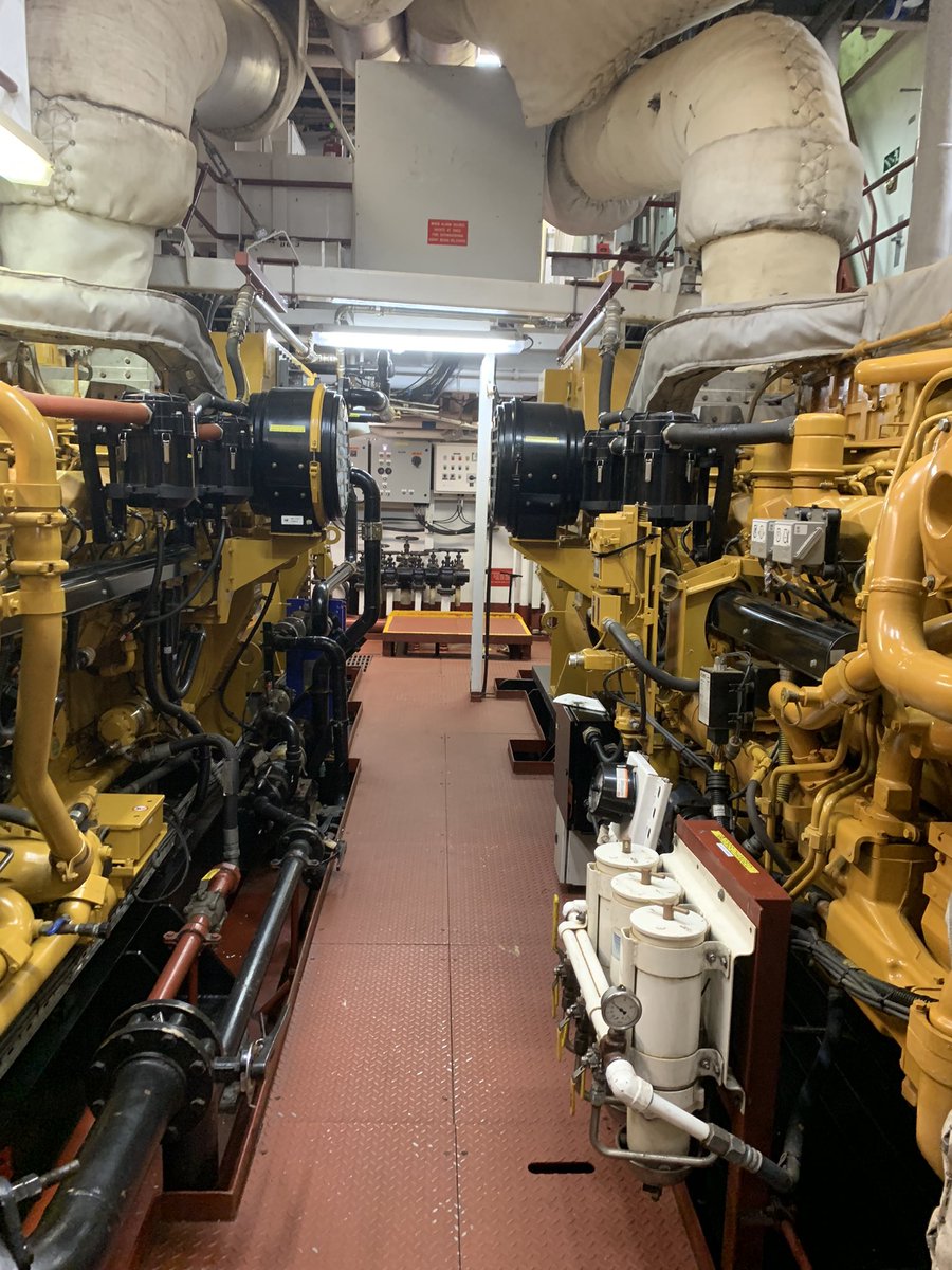 So much work goes into getting this boat moving 🚢 Thanks for the engine tour Ben and all the work you and your team do! #RVThompson @UWOcean