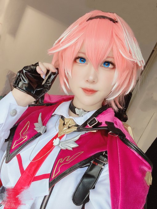 Twitterのコスプレ画像12