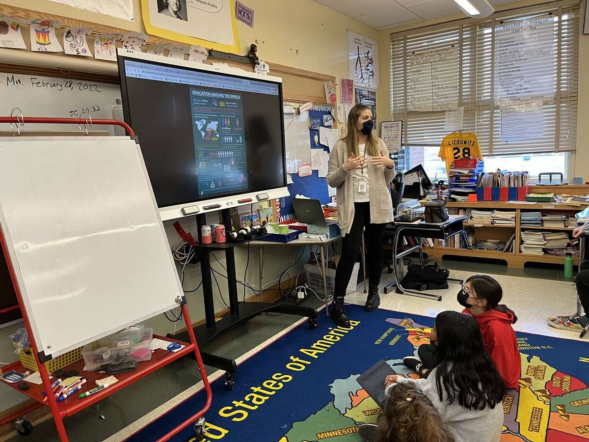 qrliebowitz's tweet photo. Thank you @qrcarroll for teaching us about infographics! Excited to make our state Infographic!
@MrsMeghanMeade #qrspride https://t.co/CuIfDhJKgY