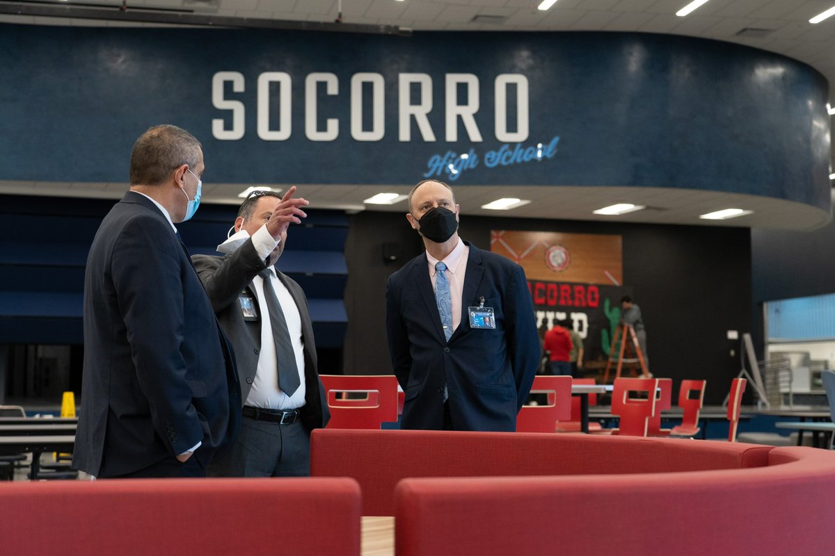 SocorroISD's tweet photo. Superintendent Lone Finalist Dr. Nate Carman is getting a head start in learning more about what makes Socorro ISD special. His first stop, a visit with @Socorro_HS followed by time with @Eastlake_HS and @ElDorado_HS. Welcome to #TeamSISD, Dr. Carman! https://t.co/BZv2iahjlz