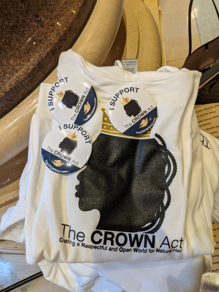 go4esther's tweet photo. A fitting end to Black History Month! Today, I had my first bill on the House Floor. The #CROWNAct states that hair discrimination is race discrimination and will not be tolerated. https://t.co/5qu5jvrDlB