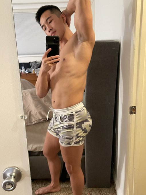 🍑 day ✅ in @jj_malibu https://t.co/h7Kc5xhD3K<a class="tags" target="_blank" title="On Twitter" href="/?out=eyJ0eXAiOiJKV1QiLCJhbGciOiJIUzUxMiJ9.eyJpYXQiOjE3MTgzNDU1MzksImlzcyI6InR3cG9ybnN0YXJzLmNvbSIsIm5iZiI6MTcxODM0NTUzOSwiZXhwIjoxNzQ5ODgxNTM5LCJyZWRpcmVjdF91cmwiOiJodHRwczovL3R3aXR0ZXIuY29tL2pqX21hbGlidSJ9.J6Zvq0maoMgsRSuWEjLmpkRn_QgQS-W690ZEI1FO_ZEokVV5QRjhkp9hR1LY5o8PDzUNhKwCl5fMz2AaOROJrQ">@jj_malibu</a><a href="/tag/musclegrowth"class="tags"><span>#musclegrowth</span></a><a href="/tag/teamlocked"class="tags"><span>#teamlocked</span></a><a href="/tag/lockedjock"class="tags"><span>#lockedjock</span></a>