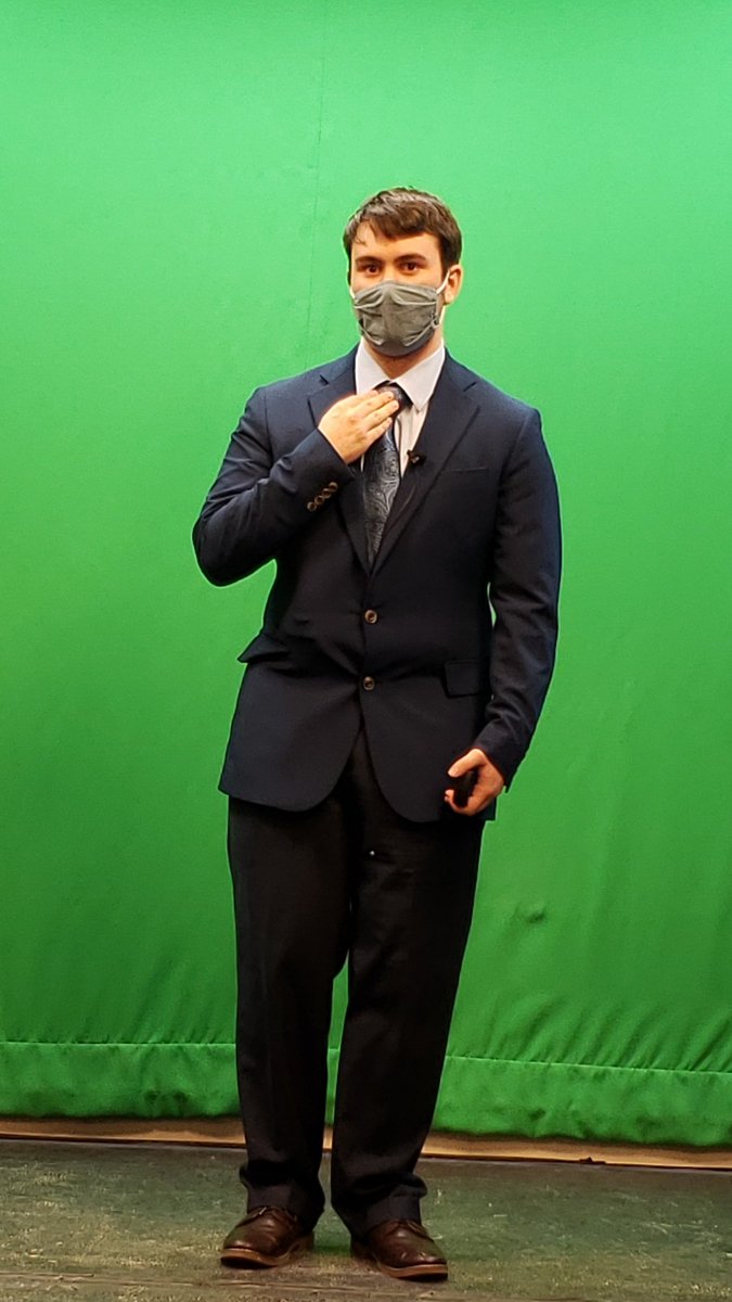 stormteam10wtop's tweet photo. @CusanoWeather back at it for the first Monday night back this semester 

Be sure to tune into @wtop10 tonight!! https://t.co/fLUAgvzvtN