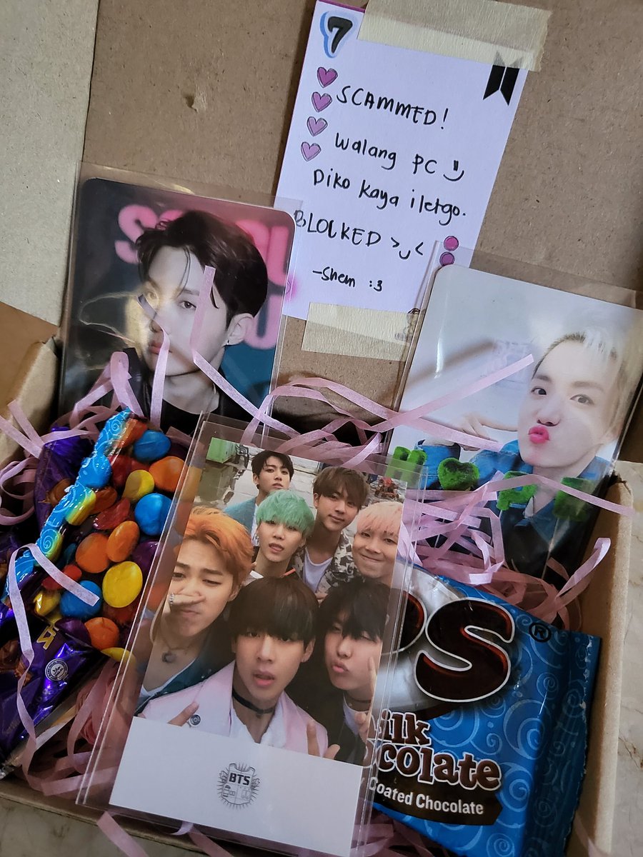 kimjasmiiin's tweet photo. SCAMMER ALERT.
Chz HAHAHAHA thank you for helping me bring home one of my dream OT7 PCs π #shemproofs @shemhobi https://t.co/XeojekdBCq