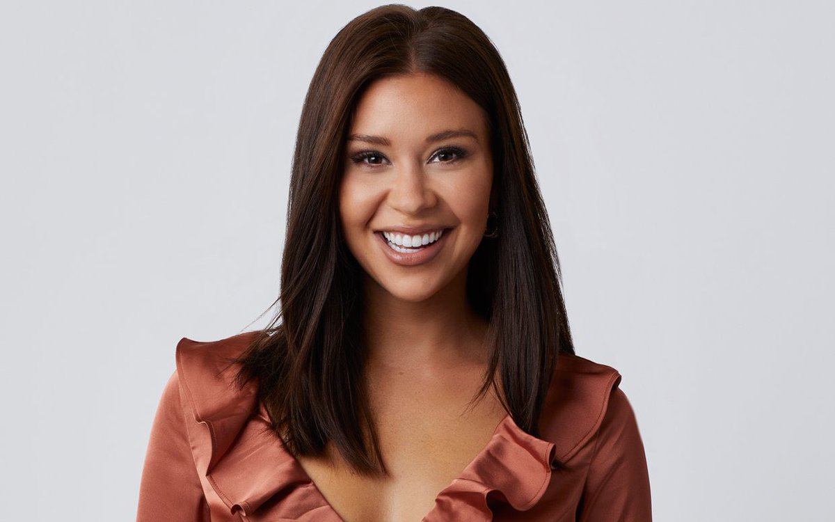 BachelorFantake's tweet photo. My top 3 picks for Bachelorette:

#TheBachelor https://t.co/xi1UG9WPJh