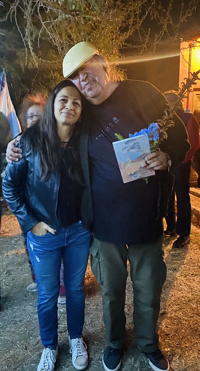 pini_herrera's tweet photo. Gracias Jorge Ponce por compartir tanto Arte desde el Amor el mensaje @CulturasLaRioja #Aminga https://t.co/Sf1W2ekpMB
