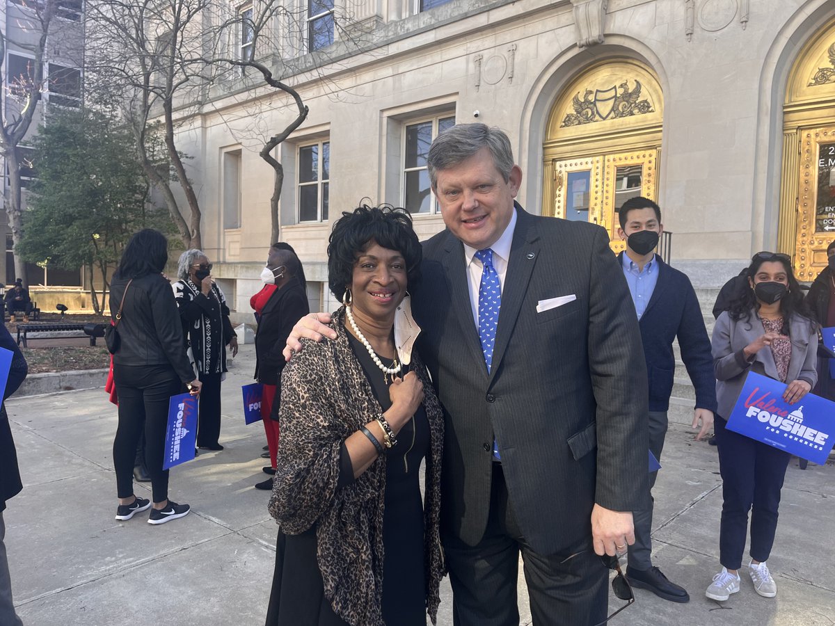 FousheeforNC's tweet photo. Too many ppl to thank for the support I received on filing day. We had a great crowd turn out, on a Monday, in the middle of the afternoon, for a rally in #Durham. I am humbled that y'all are so excited to get to work making calls, knocking doors, &amp; spreading the word.

#ncpol https://t.co/5uS55astOt