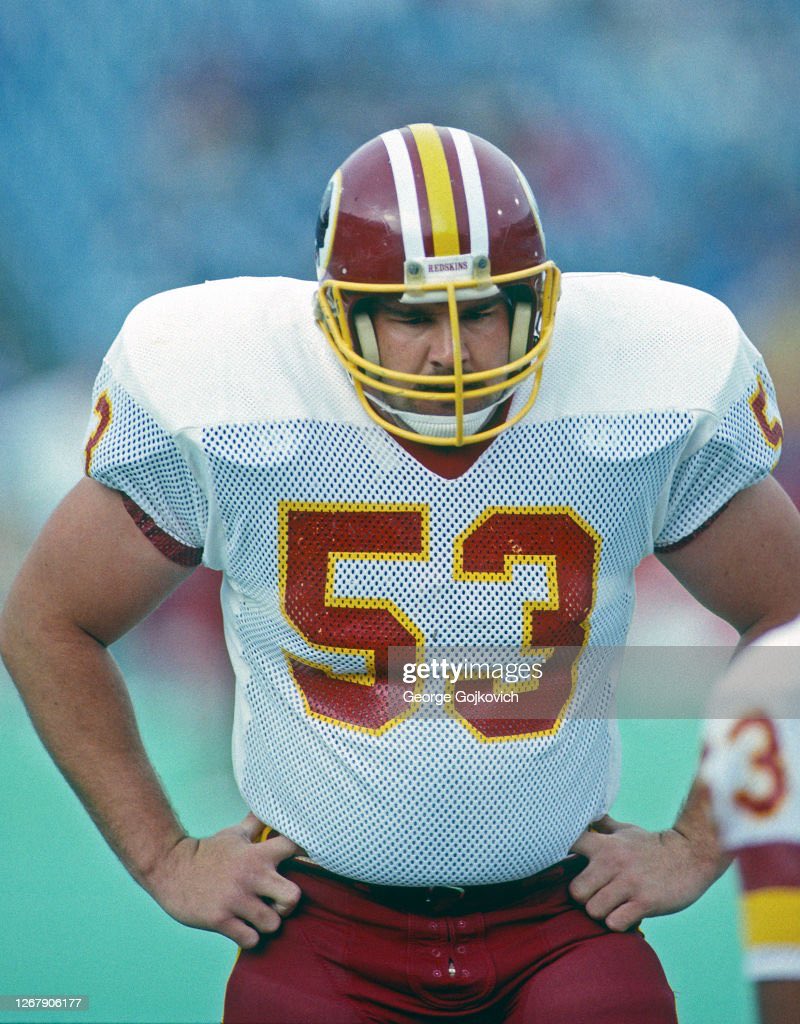 Commanders_DC's tweet photo. Tweeting at the
@Commanders
 everyday until they follow me...

Day 648

The Washington Commanders Ring of Honor, celebrating our franchises rich history, stand-out players &amp; coaches:

Jeff Bostic, Center, ‘80-93

#WashingtonCommanders #HTTC #Commanders #TakeCommand #NFL #Day648 https://t.co/kshMw6Wkbe